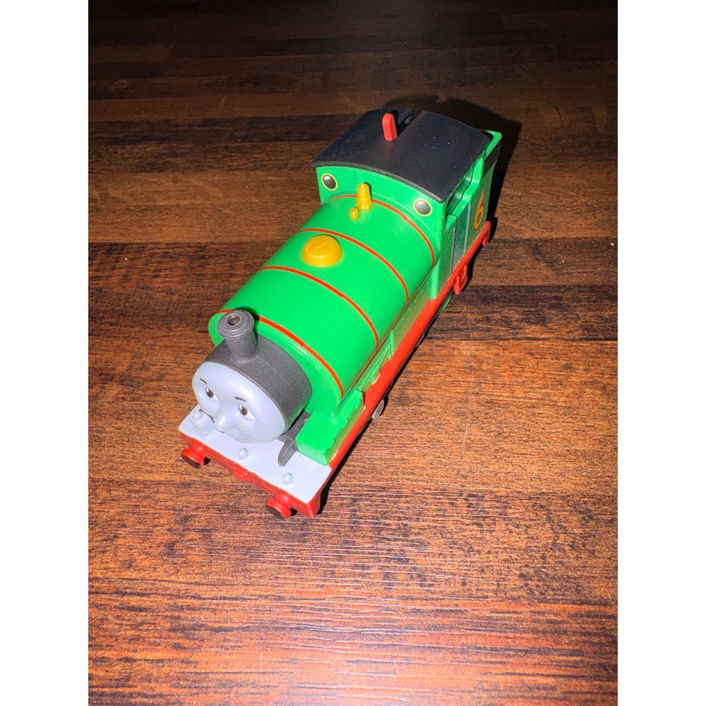 Thomas &‎ Friends TrackMaster Motorized Percy the Small Engine Green Train No 6
